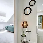 Finest Retreats - The Loft At The Regency Apartman