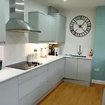 Finest Retreats - The Loft At The Regency *