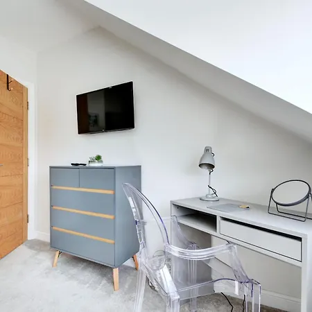 Finest Retreats - The Loft At The Regency *